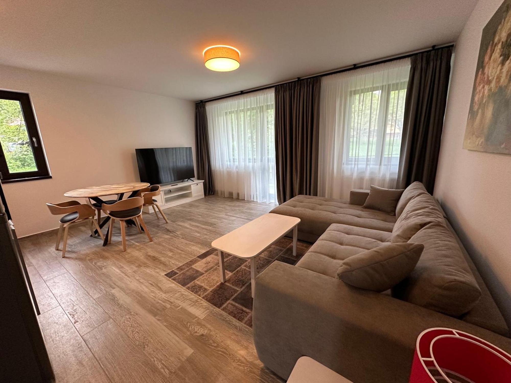 The View Apartment 3 Buşteni Exterior foto